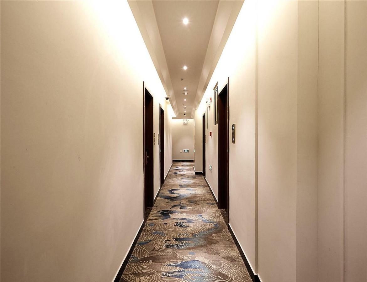 שנגחאי Meego Yes Hotel מראה חיצוני תמונה